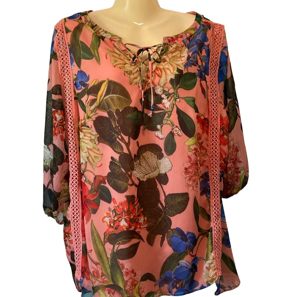 Gibson Latimer Floral Blouse Top Tie Front Lace Details Cottagecore Easygoing 1X